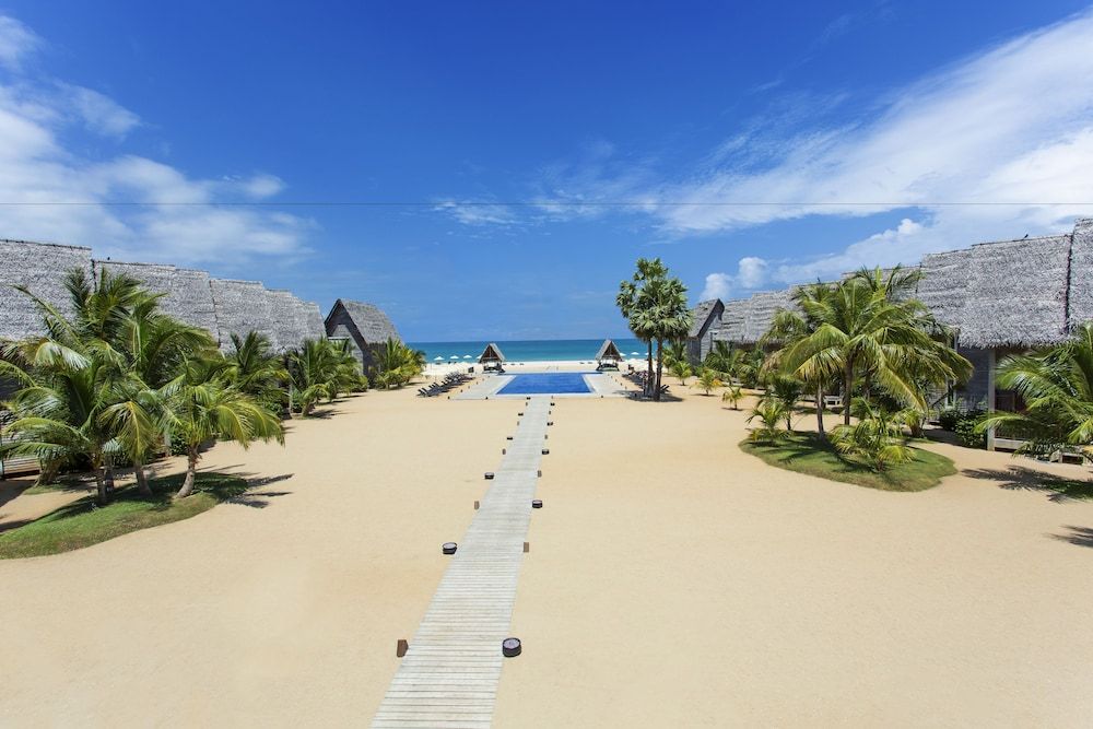 Maalu Maalu Resort & Spa 2