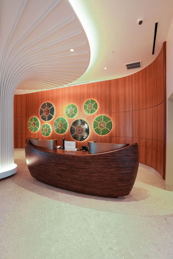 Crowne Plaza Resort Guam 2