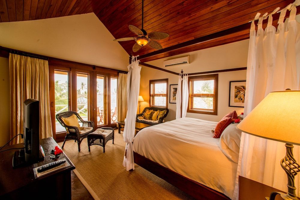 Victoria House Resort & Spa 3