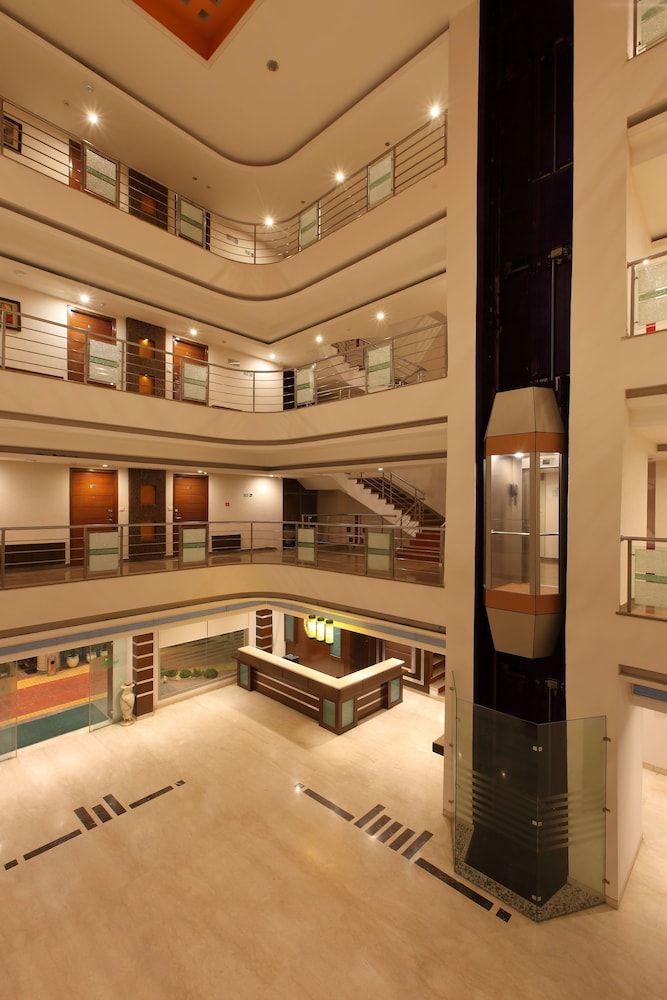 Lemon Tree Hotel Baddi 2