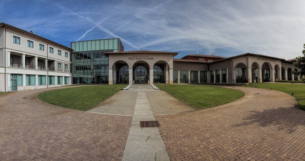 Hotel & Residence Villa Bartolomea 4 estrelas em Villa Bartolomea