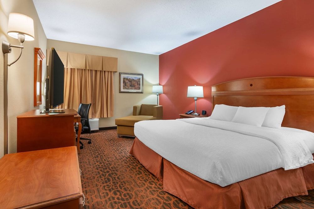 Best Western St. Louis Fairview Heights 3