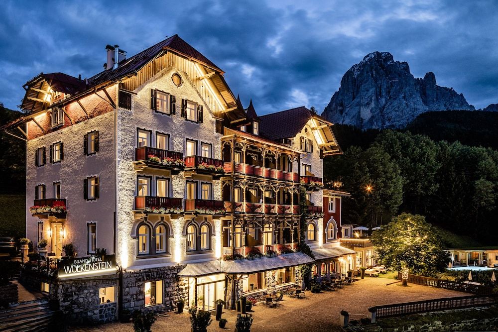 Grand Hotel Wolkenstein -1 estrelas em Selva di Val Gardena