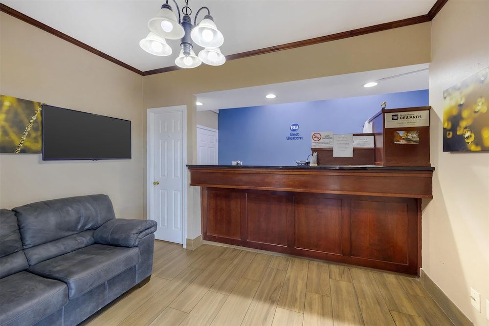 Best Western Fairwinds Inn 2