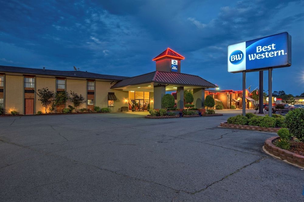 Best Western Inn 3 estrelas em Russellville