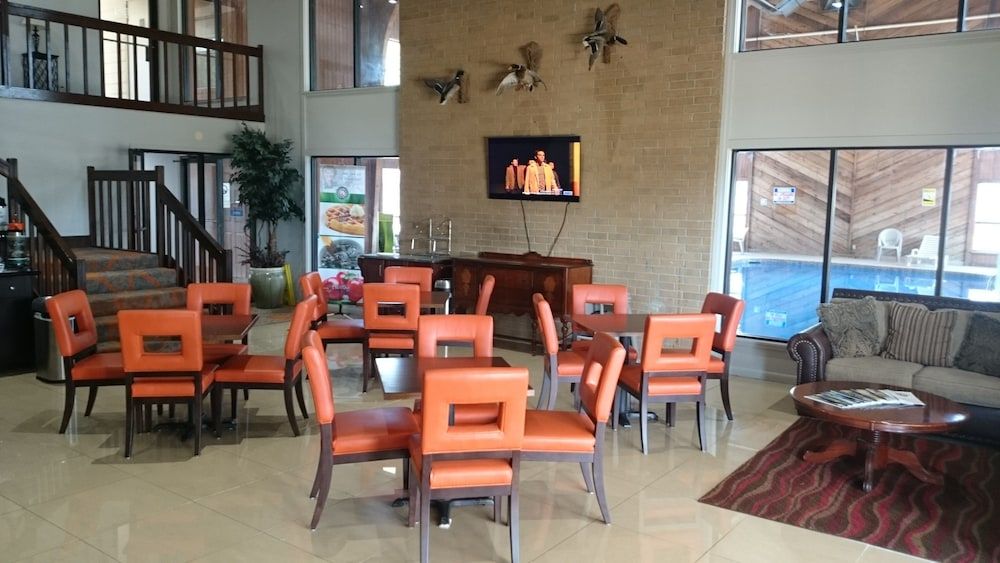 Quality Inn & Suites Stuttgart North 2