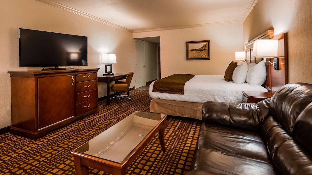 Best Western Plus Humboldt House Inn 2