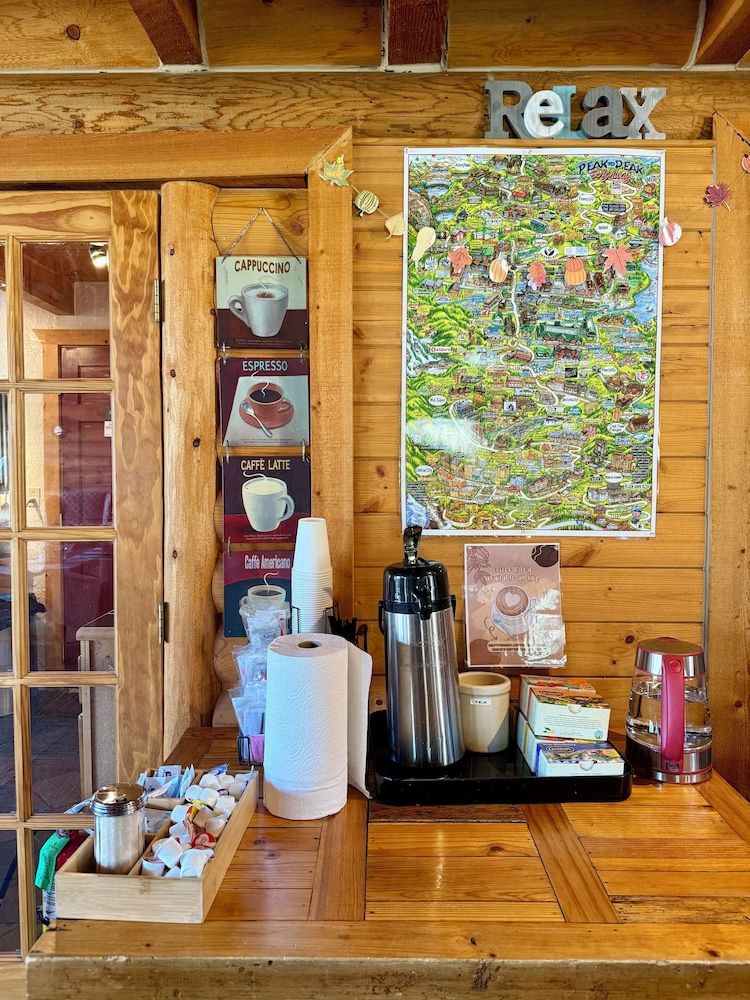 The Boulder Creek Lodge 3