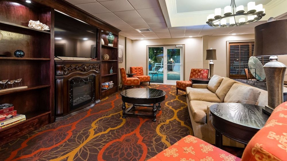 Best Western Plus Ambassador Suites Venice 3