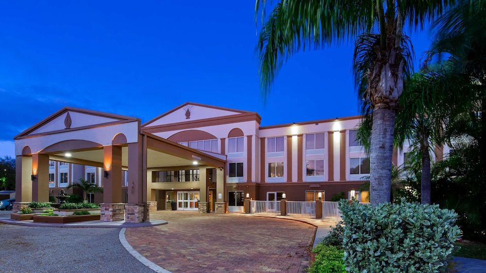 Best Western Plus Ambassador Suites Venice 3 estrelas em Venice