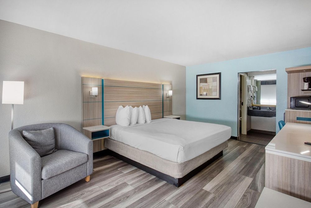 Best Western Executive Inn 3