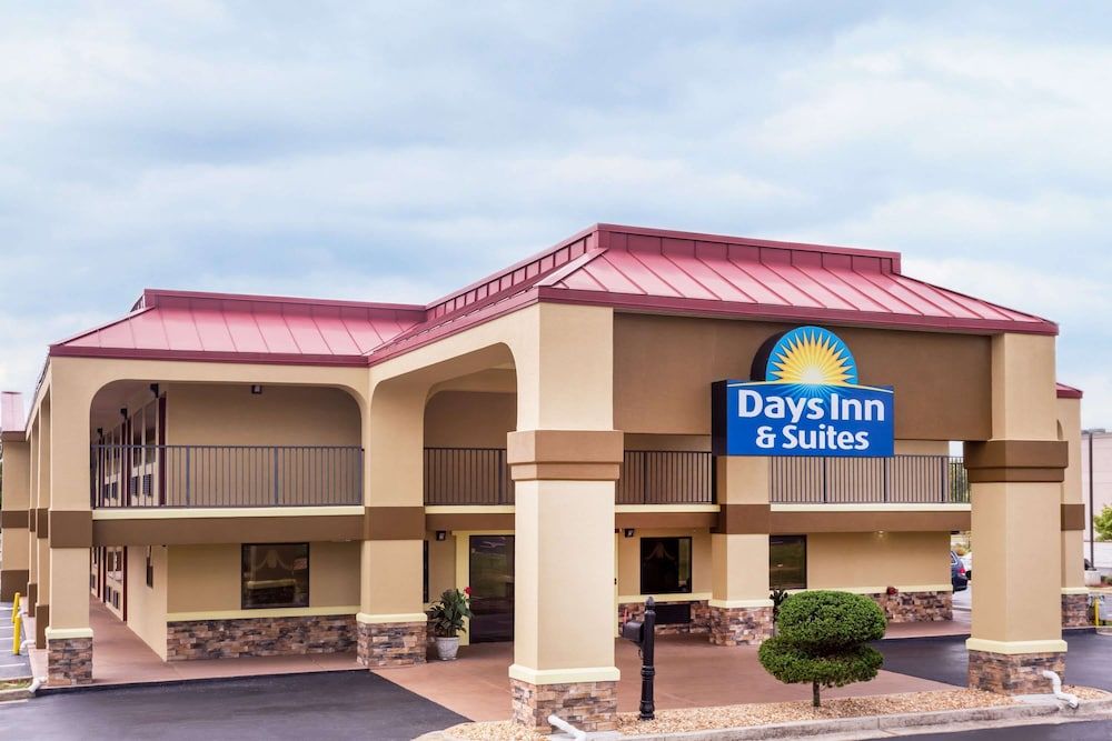 Days Inn & Suites by Wyndham Warner Robins Near Robins AFB 2 estrelas em Warner Robins