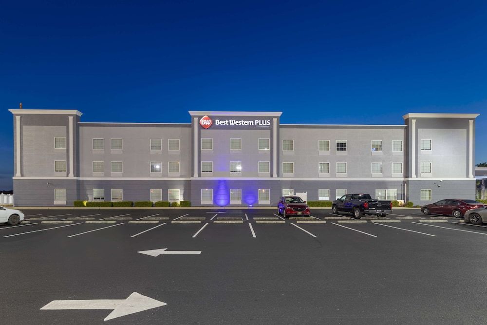 Best Western Plus Brunswick Inn & Suites 3 estrelas em Brunswick