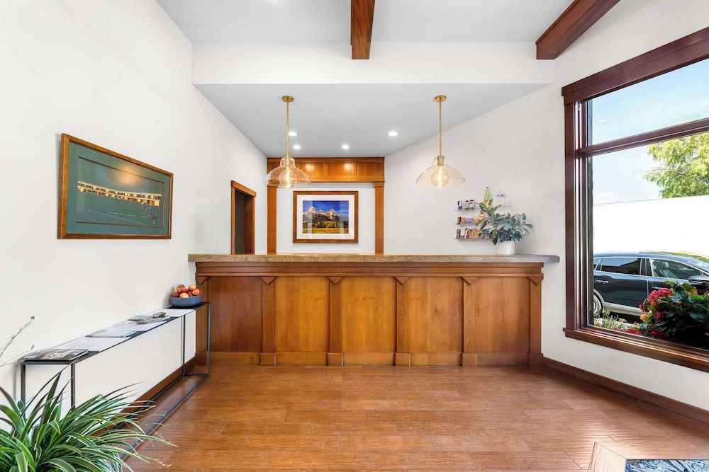 Best Western Driftwood Inn 3