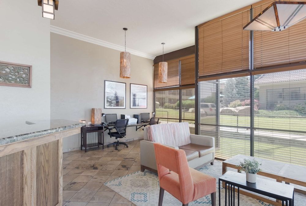 Best Western Foothills Inn 2