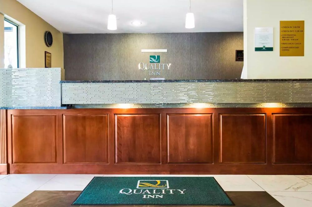 Quality Inn Monee I-57 2