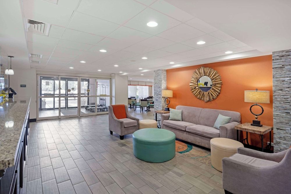 Best Western Plus Chicagoland - Countryside 2