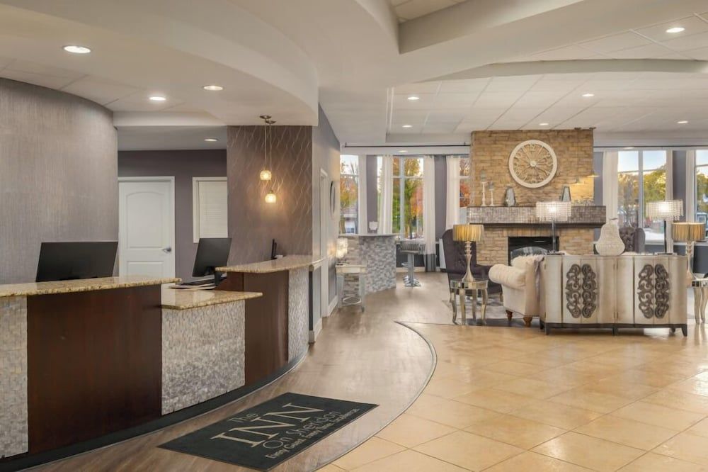 The Inn on Sheridan 2