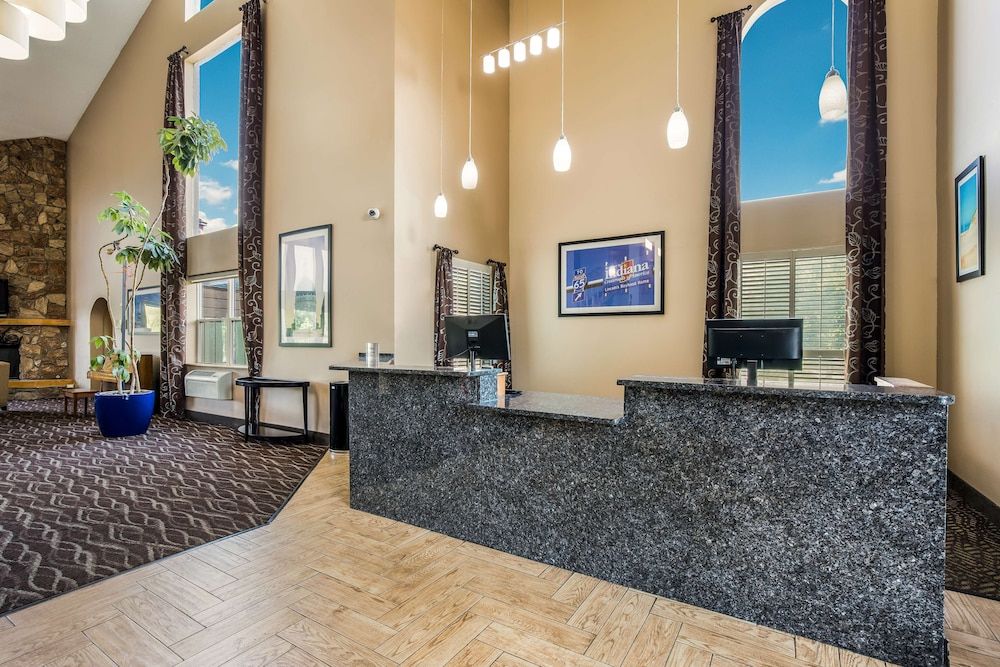 Best Western Indian Oak 2