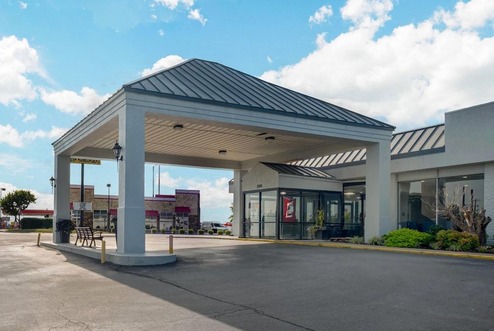 Baymont by Wyndham Richmond KY 2 estrelas em Richmond