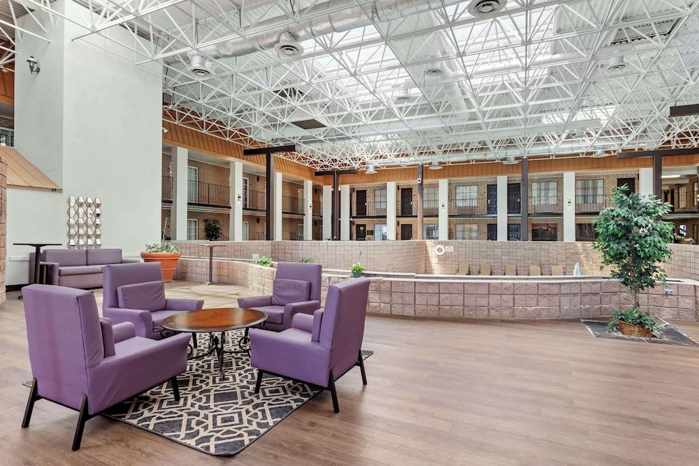 Best Western Of Alexandria Inn & Suites & Conference Center 2