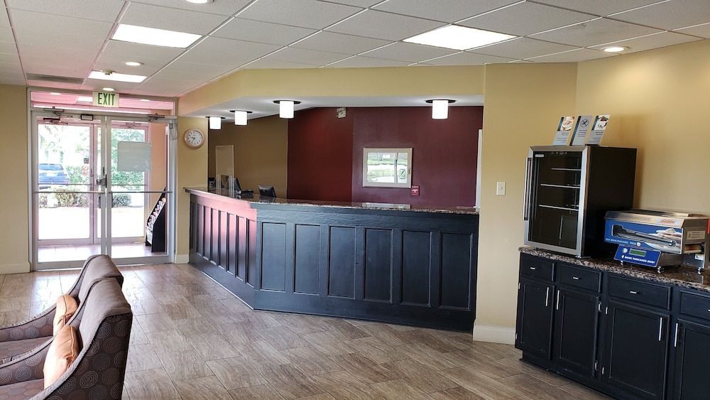 Red Roof Inn Port Allen 2