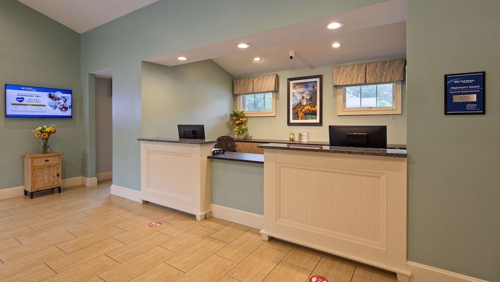 Best Western Acadia Park Inn 2