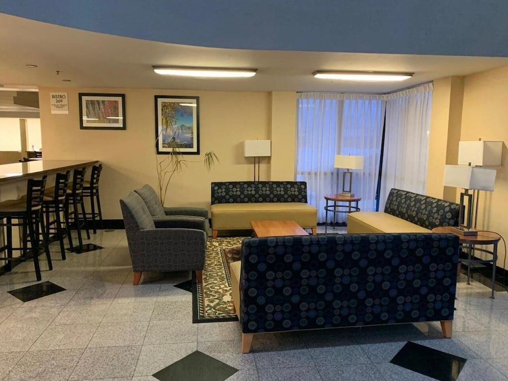 Clarion Inn I-94 near Expo Center 2