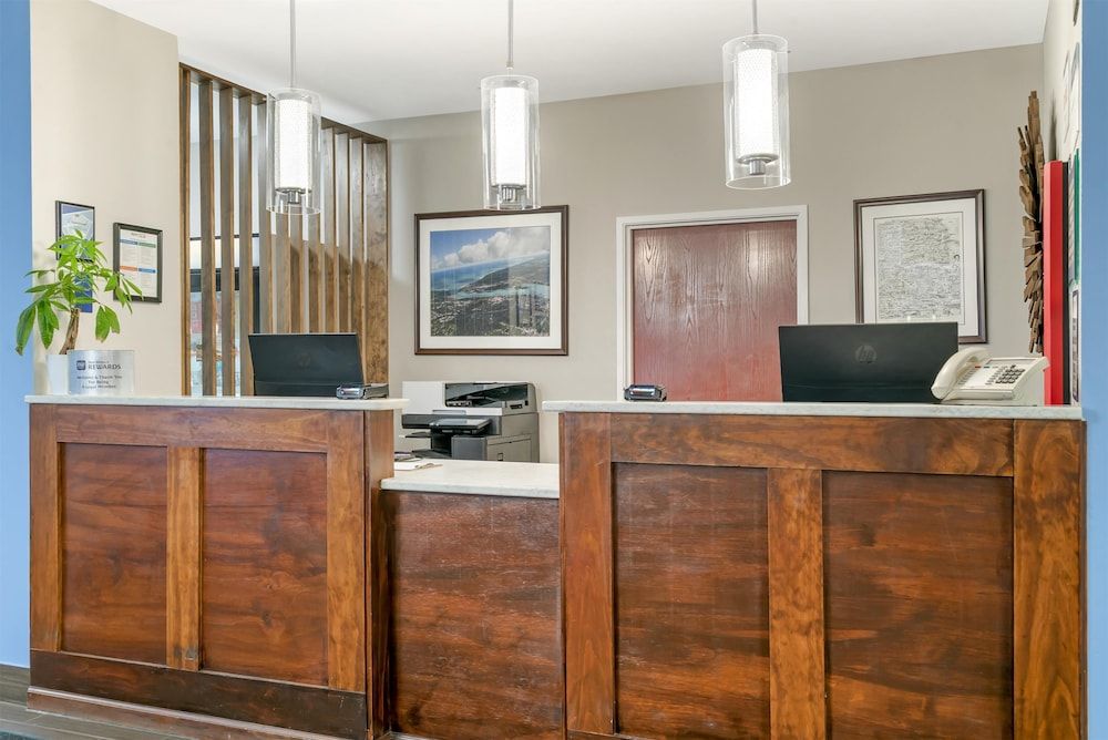 Best Western Port Huron Blue Water Bridge 2