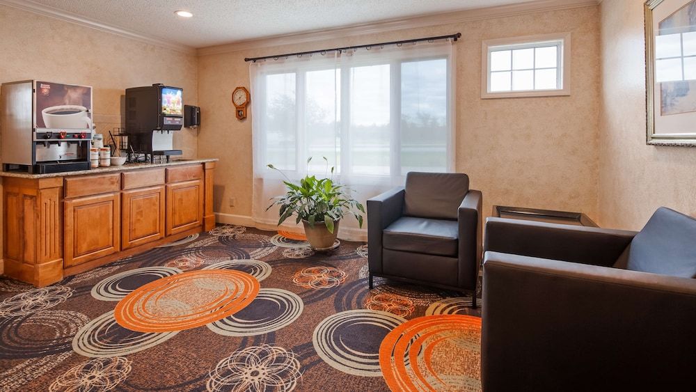 SureStay Hotel by Best Western Cameron 2