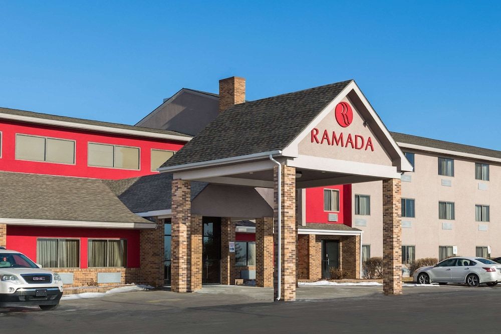Ramada by Wyndham Platte City KCI Airport 2 estrelas em Platte City