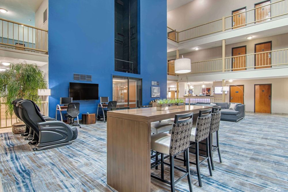 Best Western On The River 3