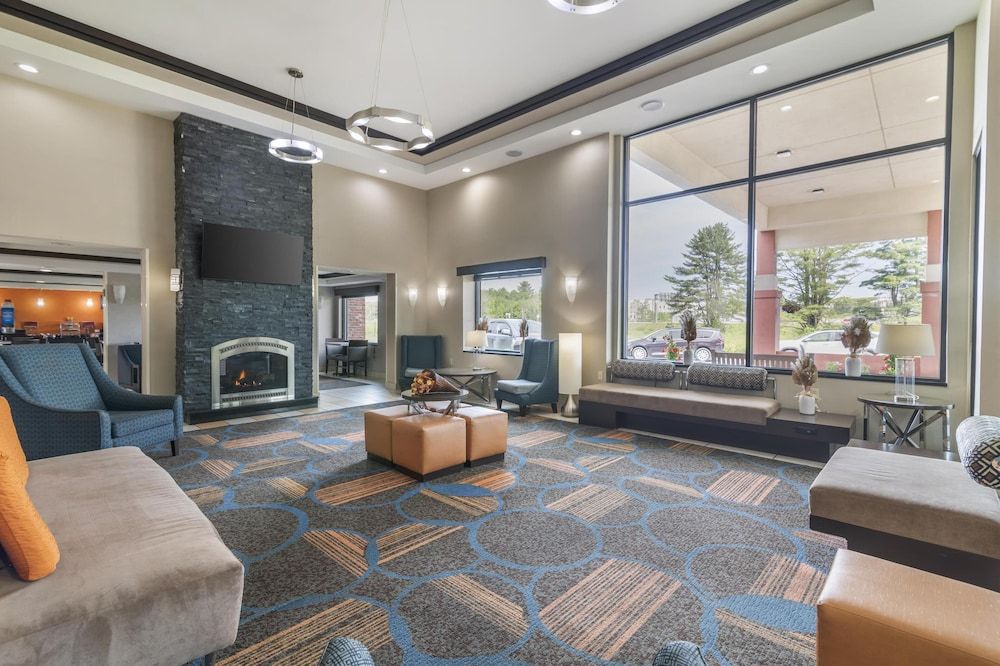 Best Western Plus Keene Hotel 2