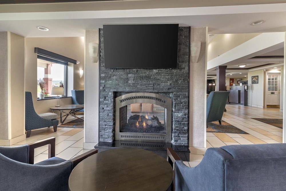 Best Western Plus Keene Hotel 3