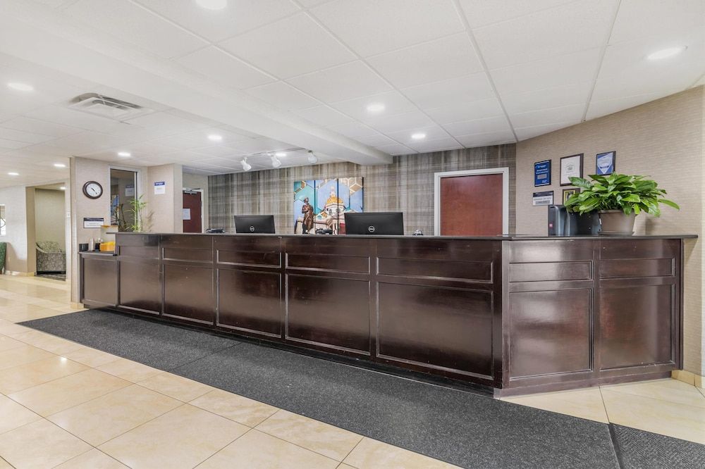 Best Western Concord Inn & Suites 2