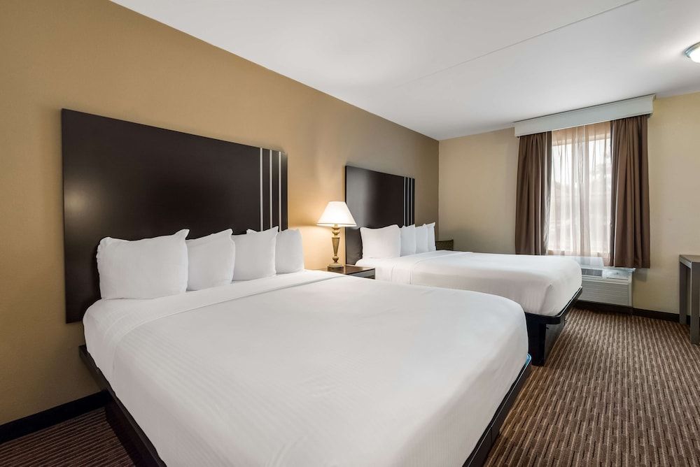 Best Western Philadelphia South - West Deptford Inn 3 estrelas em Thorofare