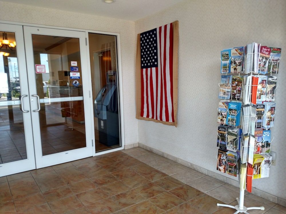 Holiday Inn Express Toledo West - Napoleon 2