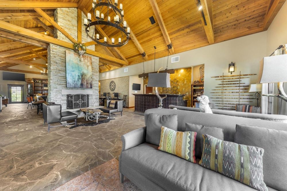 Best Western Plus Weatherford 3