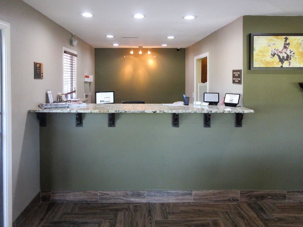 Quality Inn Glenpool - Tulsa 2