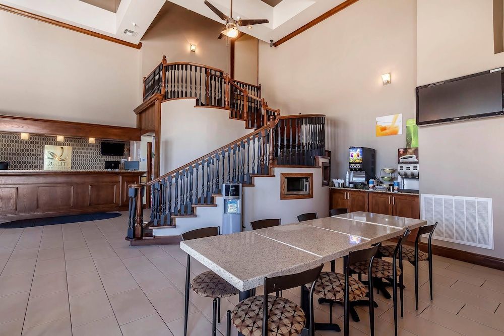 Quality Inn & Suites Owasso US-169 2