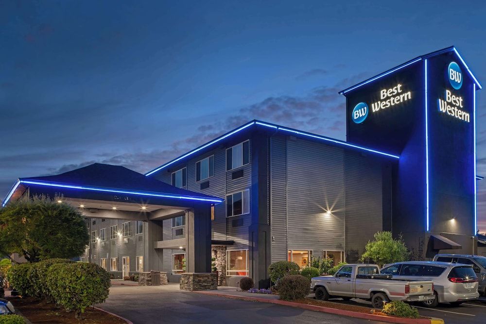 Best Western Cascade Inn & Suites 3 estrelas em Troutdale