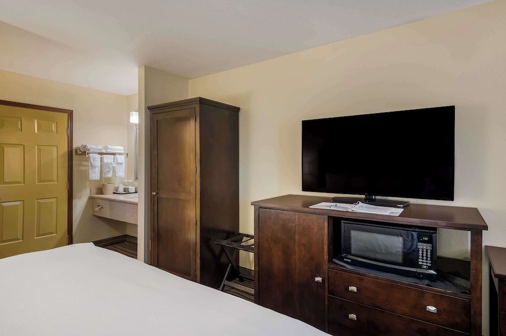 Best Western Cottage Grove Inn 3