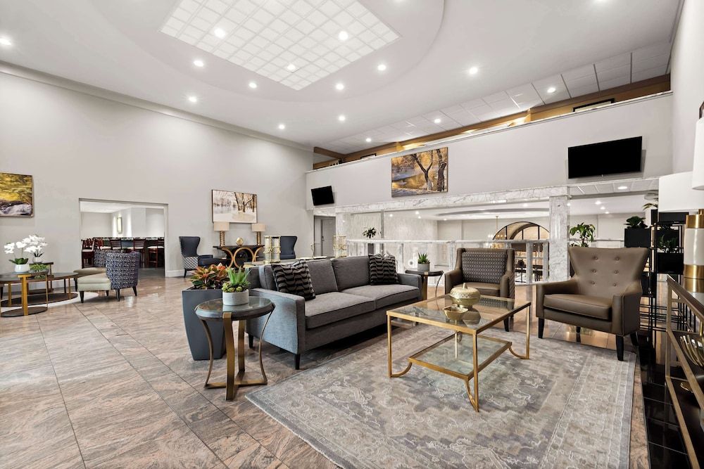 Best Western Plus Concordville Hotel 3