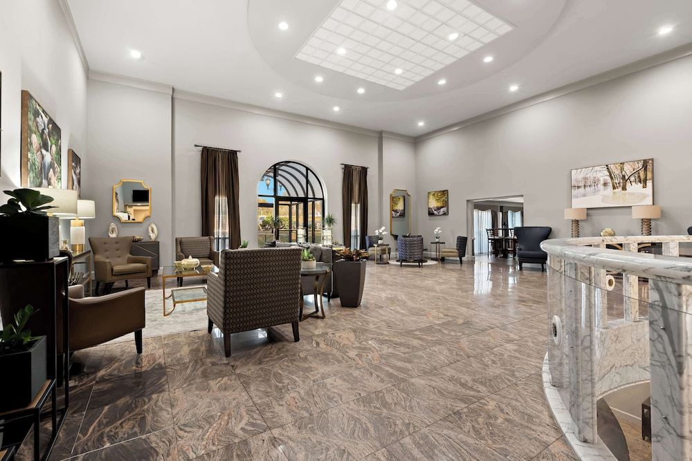 Best Western Plus Concordville Hotel 2