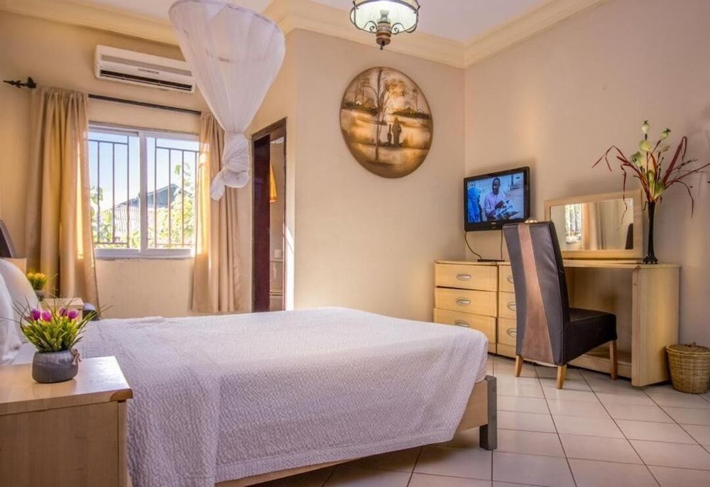 Seaview Gardens Hotel 2