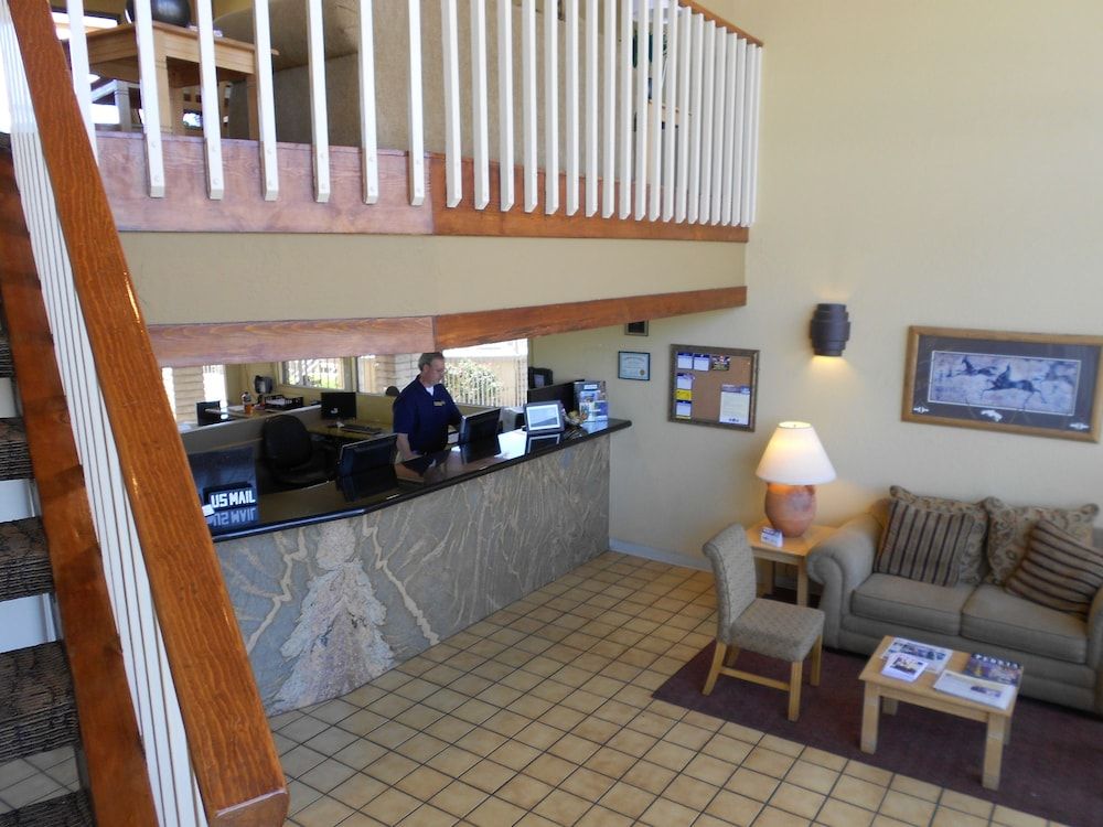 Quality Inn & Suites Phoenix NW - Sun City 2