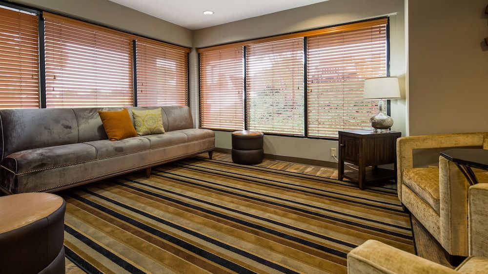 Best Western Shenandoah Inn 2