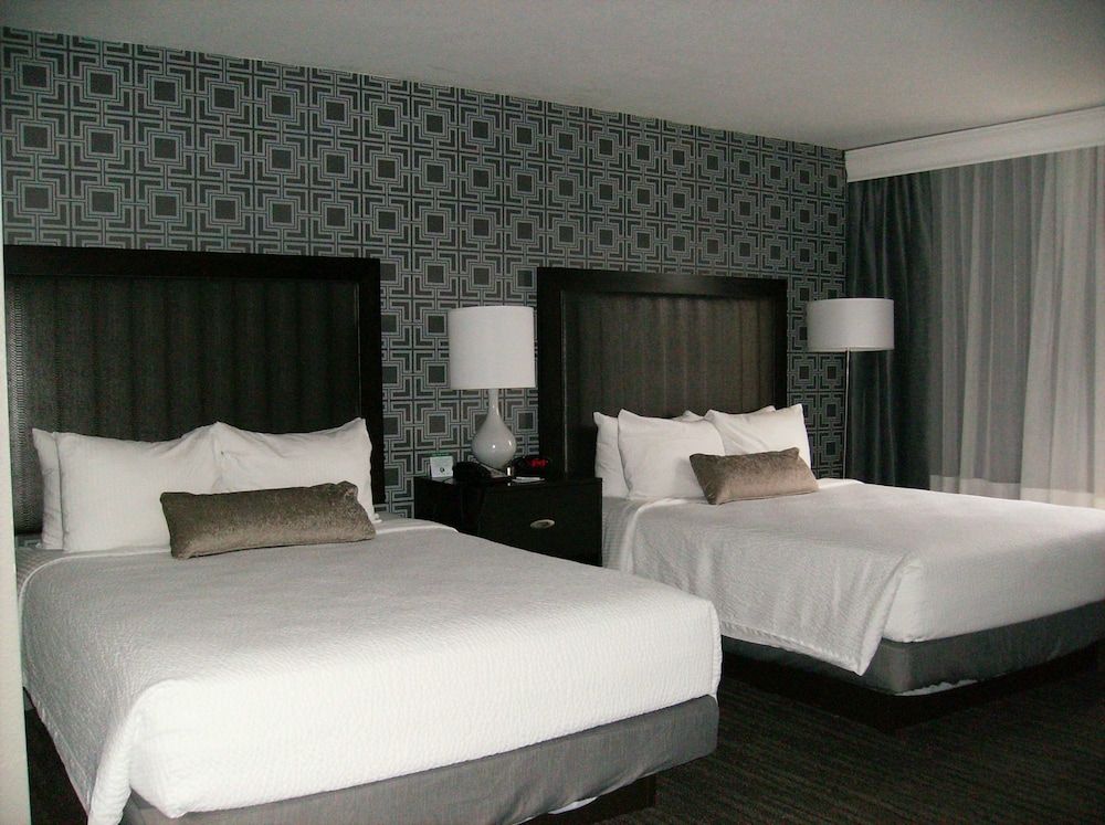 Best Western Plus Bradford Inn 2