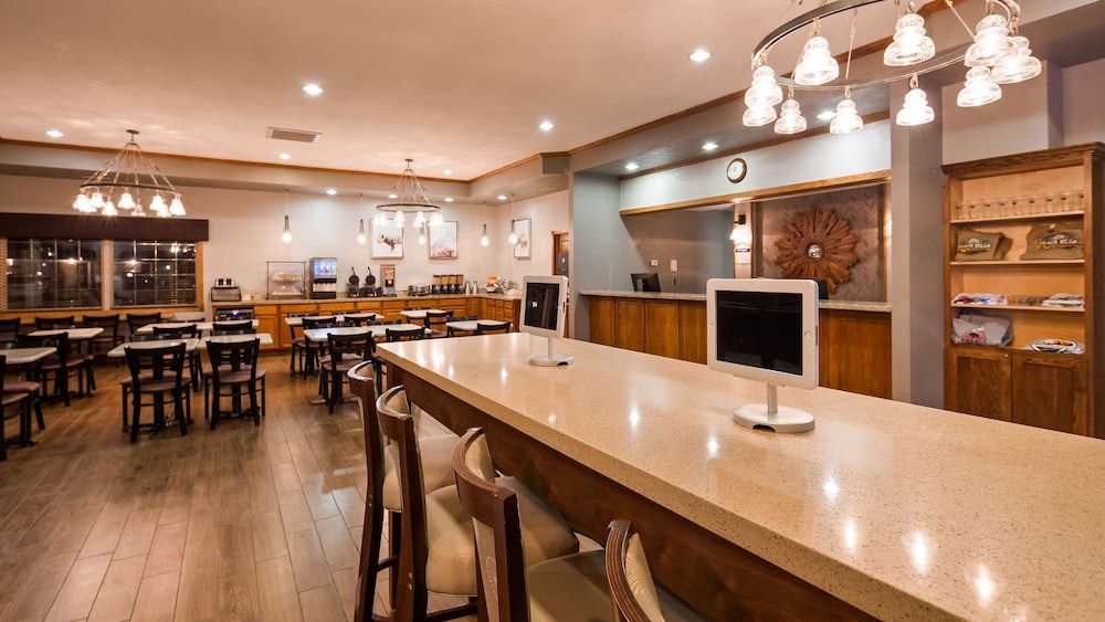 Best Western Buffalo Ridge Inn 3