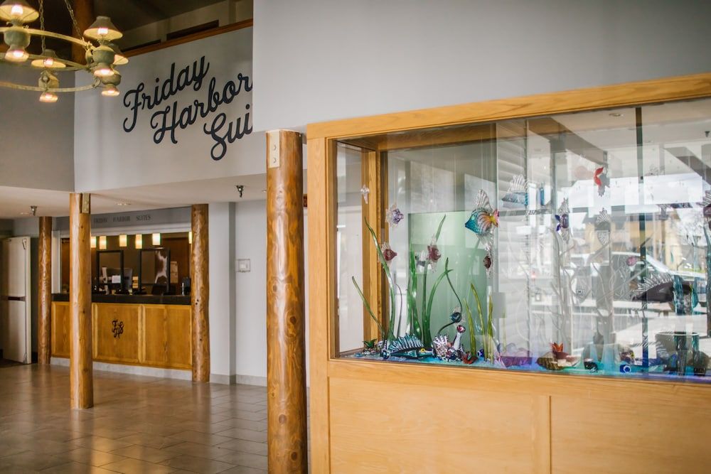 Friday Harbor Suites 2